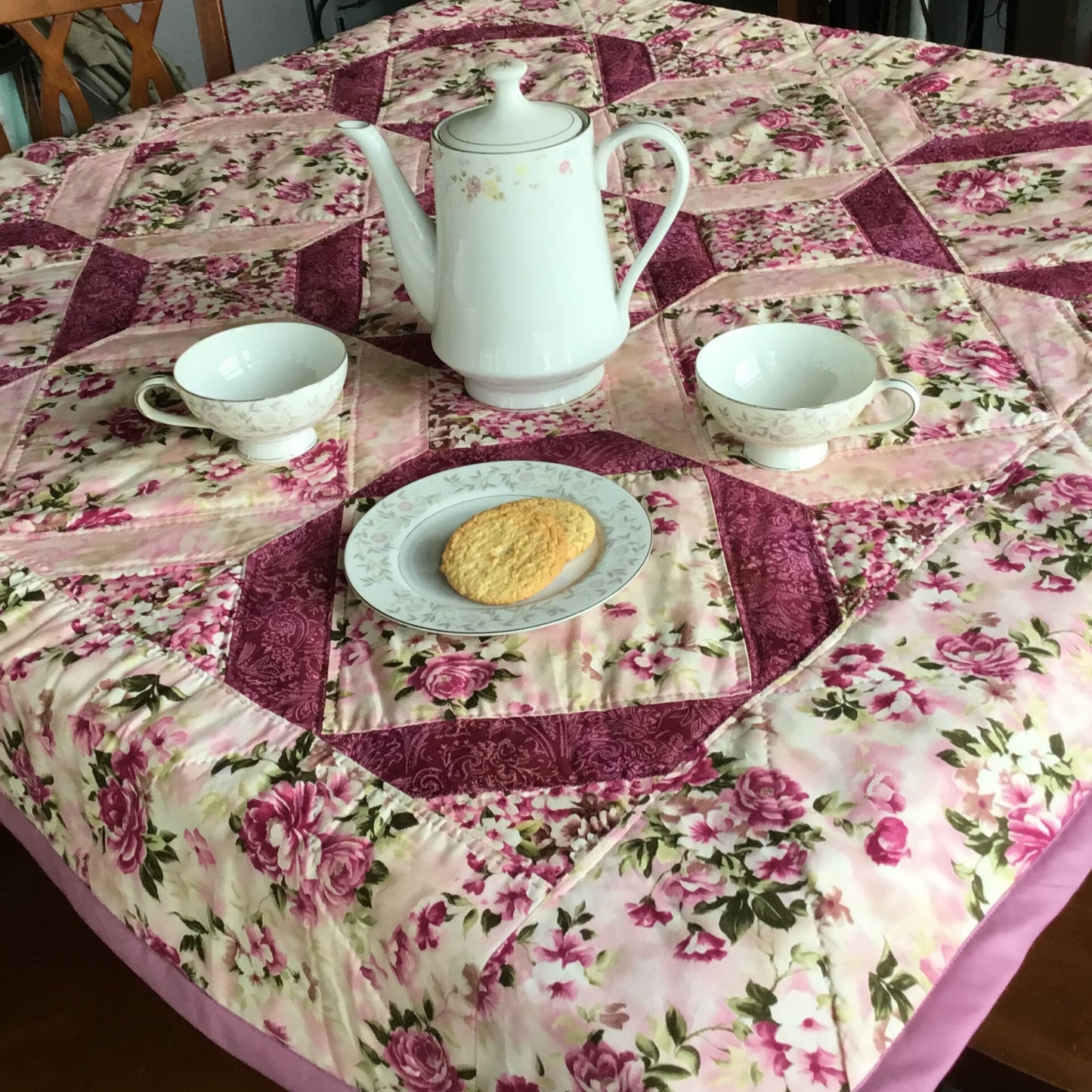 Pink Floral & Roses Lap Quilt/Throw